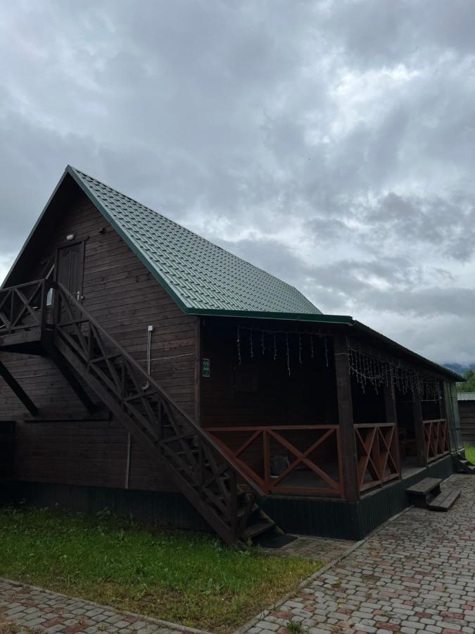 Veranda Mykulychyn Exterior photo